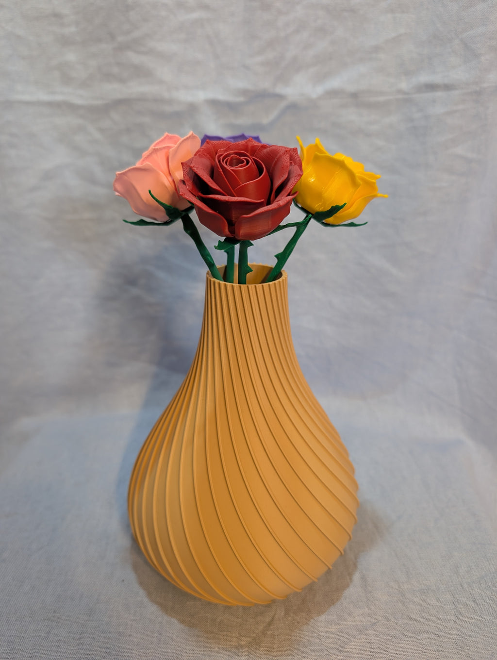 Vasen-Set mit 4 Rosen